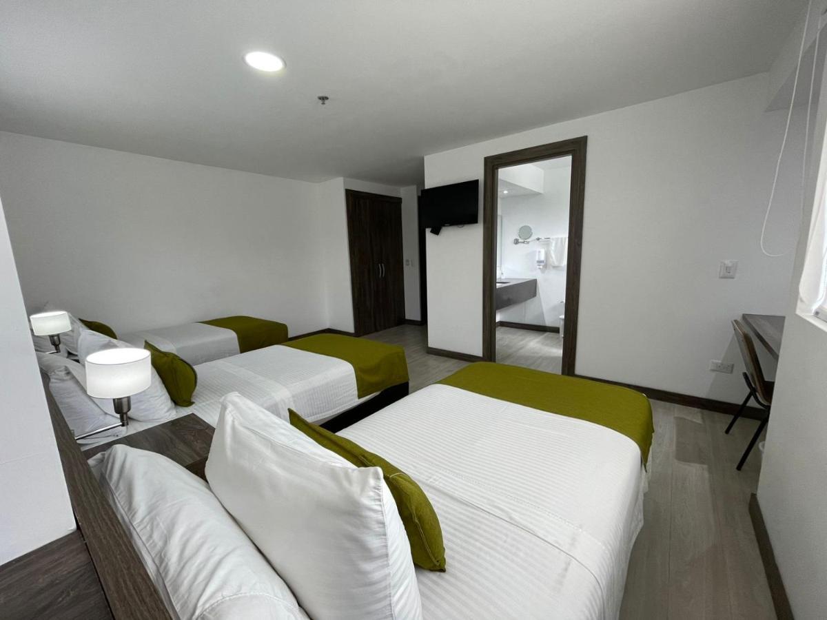 Hotel Santiago De Arma ريونيغرو المظهر الخارجي الصورة