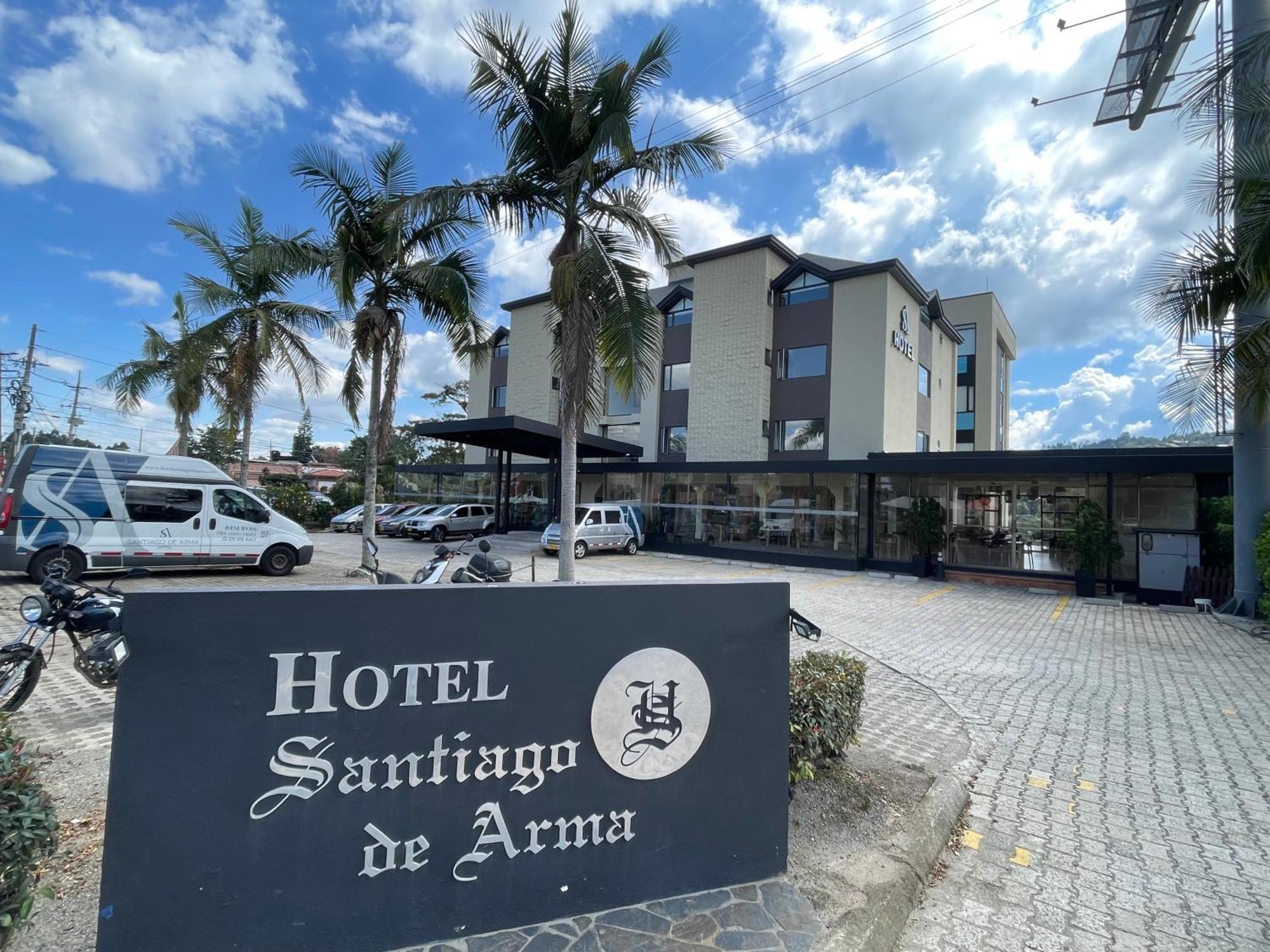 Hotel Santiago De Arma ريونيغرو المظهر الخارجي الصورة