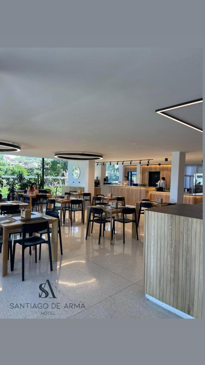 Hotel Santiago De Arma ريونيغرو المظهر الخارجي الصورة